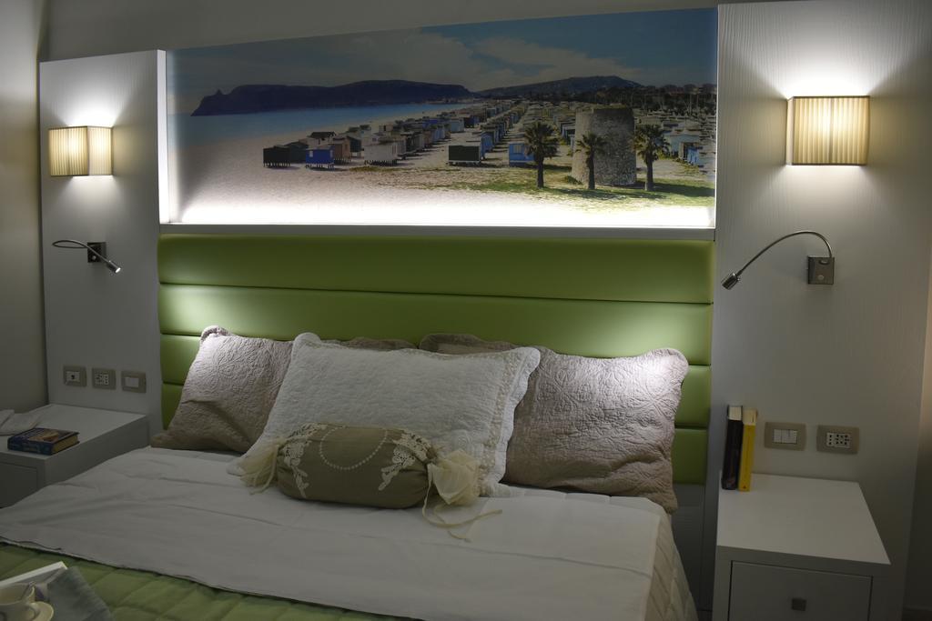 Il Villino Hotel Каляри Екстериор снимка