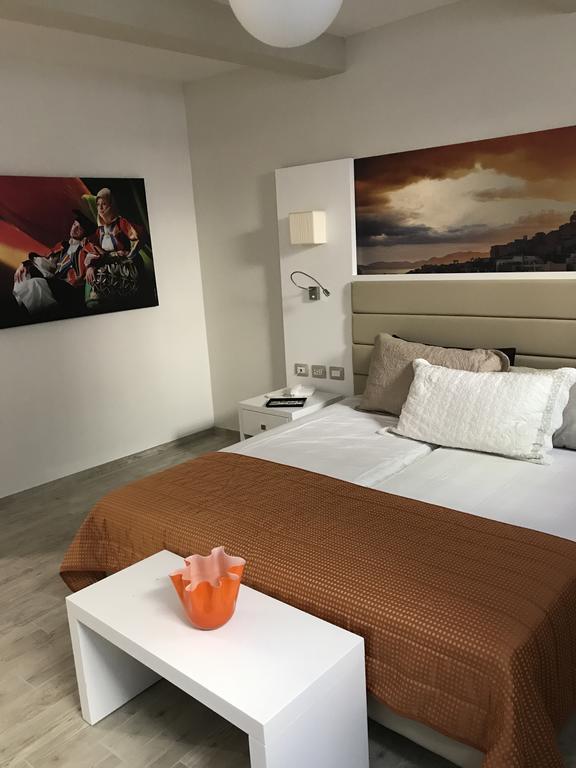 Il Villino Hotel Каляри Екстериор снимка